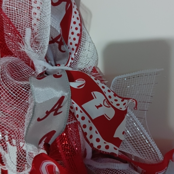 Large Handmade Alabama Decorative Wreath - Picture 3 of 4